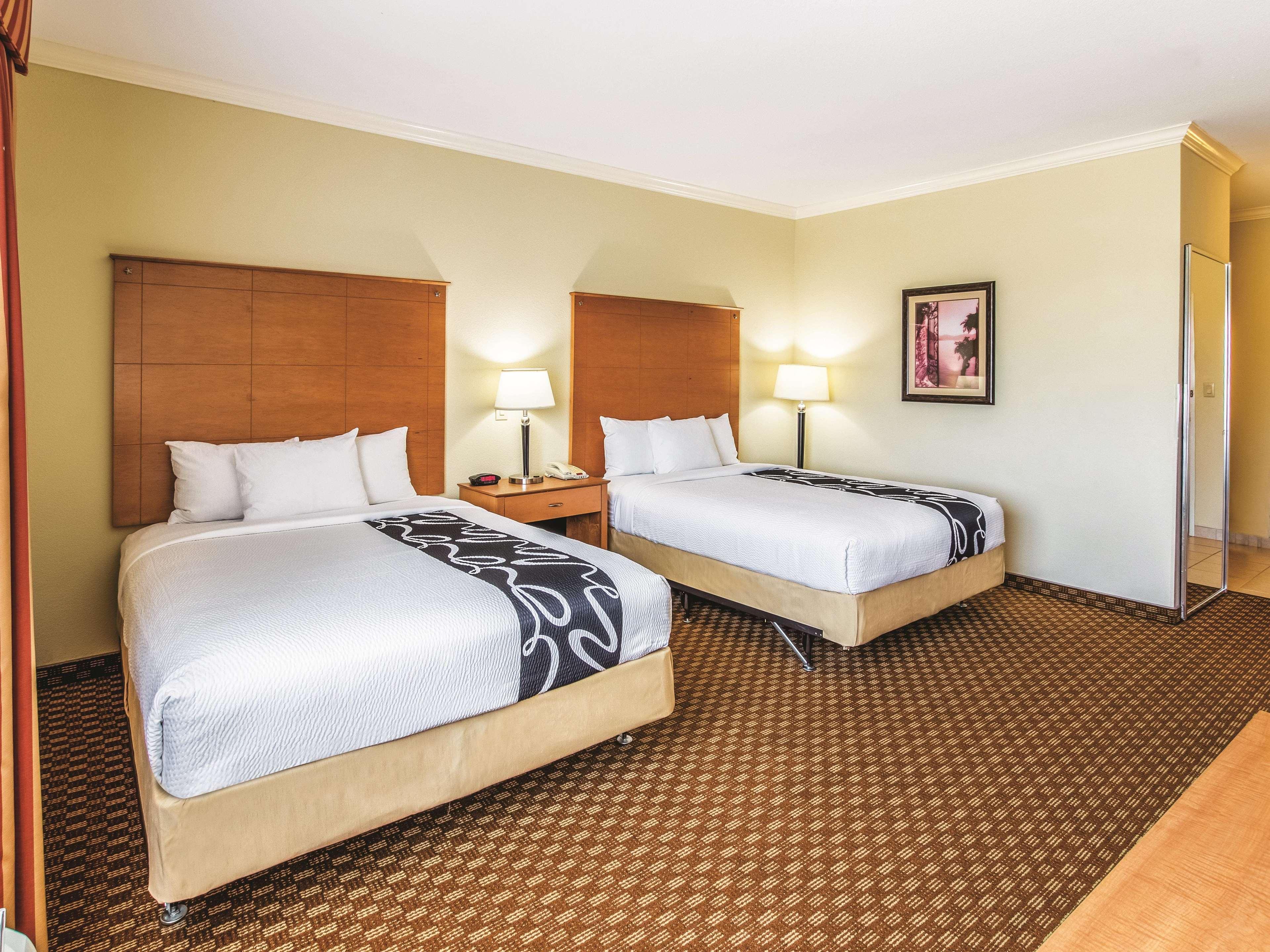 La Quinta By Wyndham Bridgeport Hotel Kültér fotó