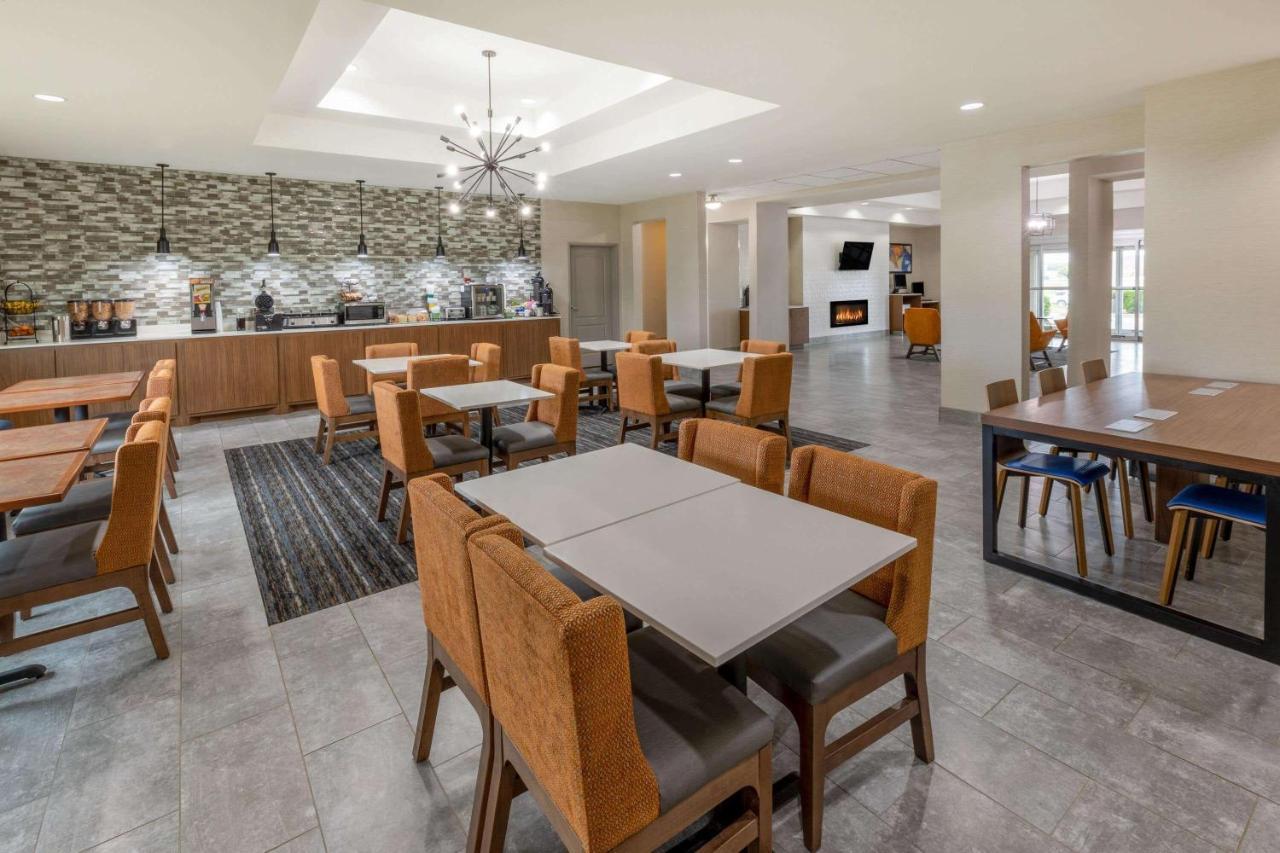 La Quinta By Wyndham Bridgeport Hotel Kültér fotó